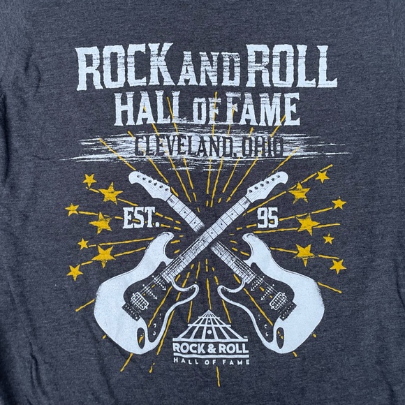 ROCK AND ROLL HALL OF FAME Est. 1995 T-Shirt 🔥 Mens Size Small - Picture 2 of 5